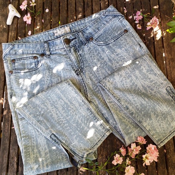 Free People Cropped jeans - Picture 1 of 7